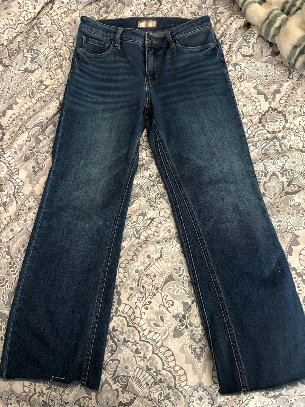 Kut from the Kloth Women's Dark Blue Straight Leg Jeans 4